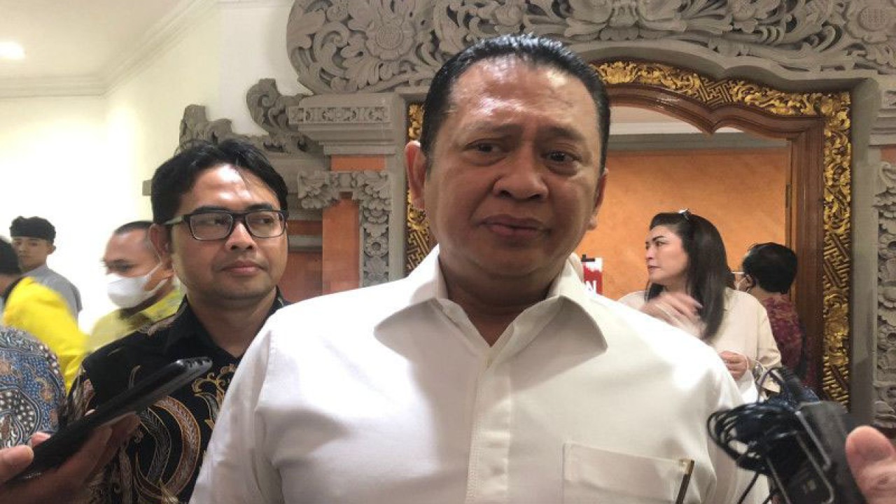 Ketua MPR RI Bambang Soesatyo di Denpasar, Bali, Minggu (27/11/2022). (ANTARA/Ni Putu Putri Muliantari)