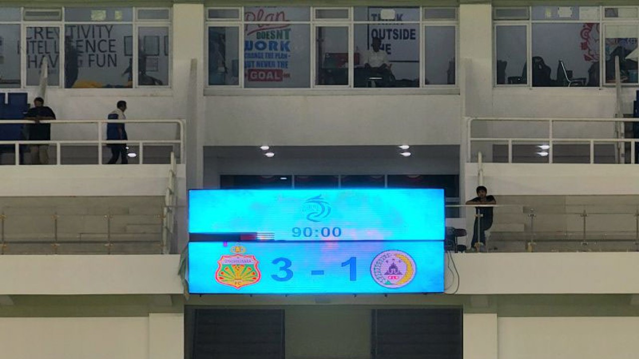 Bhayangkara FC mengalahkan PSS Sleman dengan skor 3-1 dalam lanjutan Liga 1 Indonesia 2022/ 2023 di Stadion Jatidiri Semarang, Senin. (ANTARA/ I.C.Senjaya)