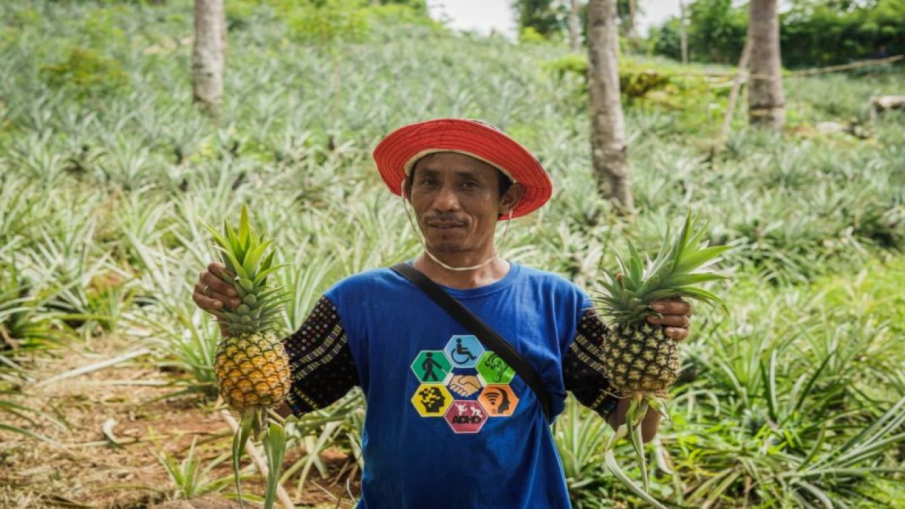 Bonefasius Hariyanto, pemilik produk selai nanas yang diberi nama Casana Mbokol. (ANTARA/HO-Dokumentasi Pribadi)