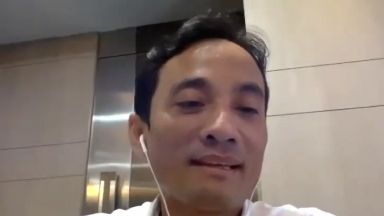 Kepala Pusat Riset Agroindustri Badan Riset dan Inovasi Nasional (BRIN) Mulyana Hadipernata berbicara dalam Webinar Mengurangi Food Loss Buah Tropis di Indonesia di Jakarta, Jumat (3/6/2022). FOTO ANTARA/Martha Herlinawati Simanjuntak