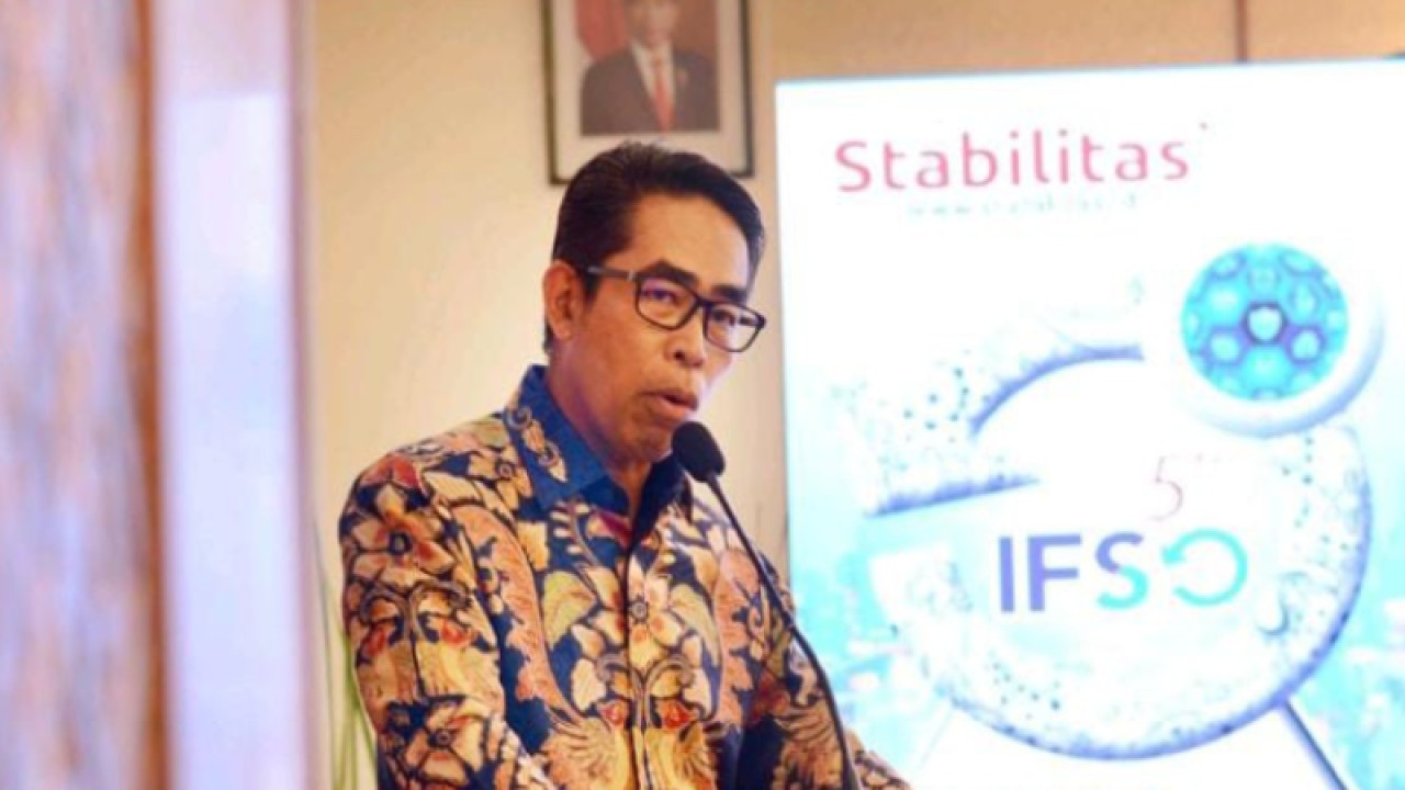 Chief Executive Officer (CEO) PT BRI Asuransi Indonesia (BRINS) Fankar Umran dalam acara "Indonesia Financial Sektor Outlook (IFSO) 2023 Majalah Stabilitas" di Jakarta, Selasa (13/12/2022). ANTARA/HO-BRINS