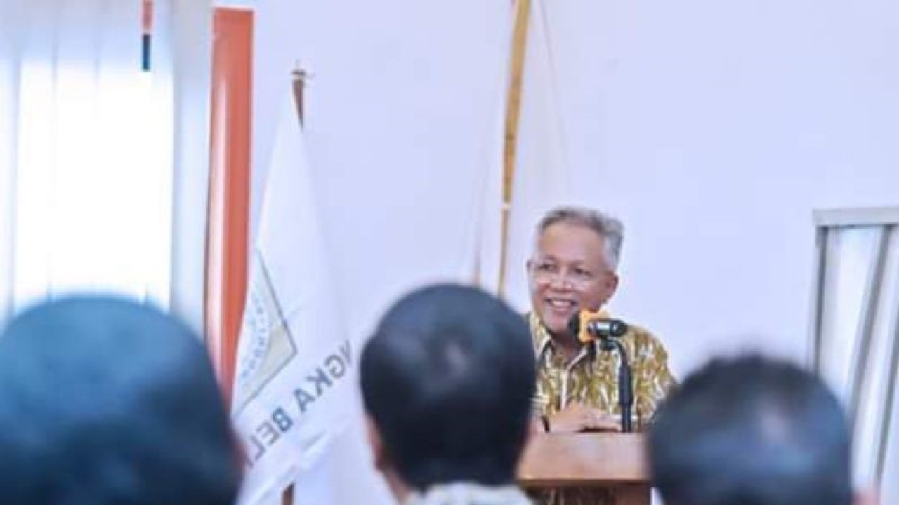 Bupati Bangka Barat Sukirman. (ANTARA/HO-Diskominfo Bangka Barat)