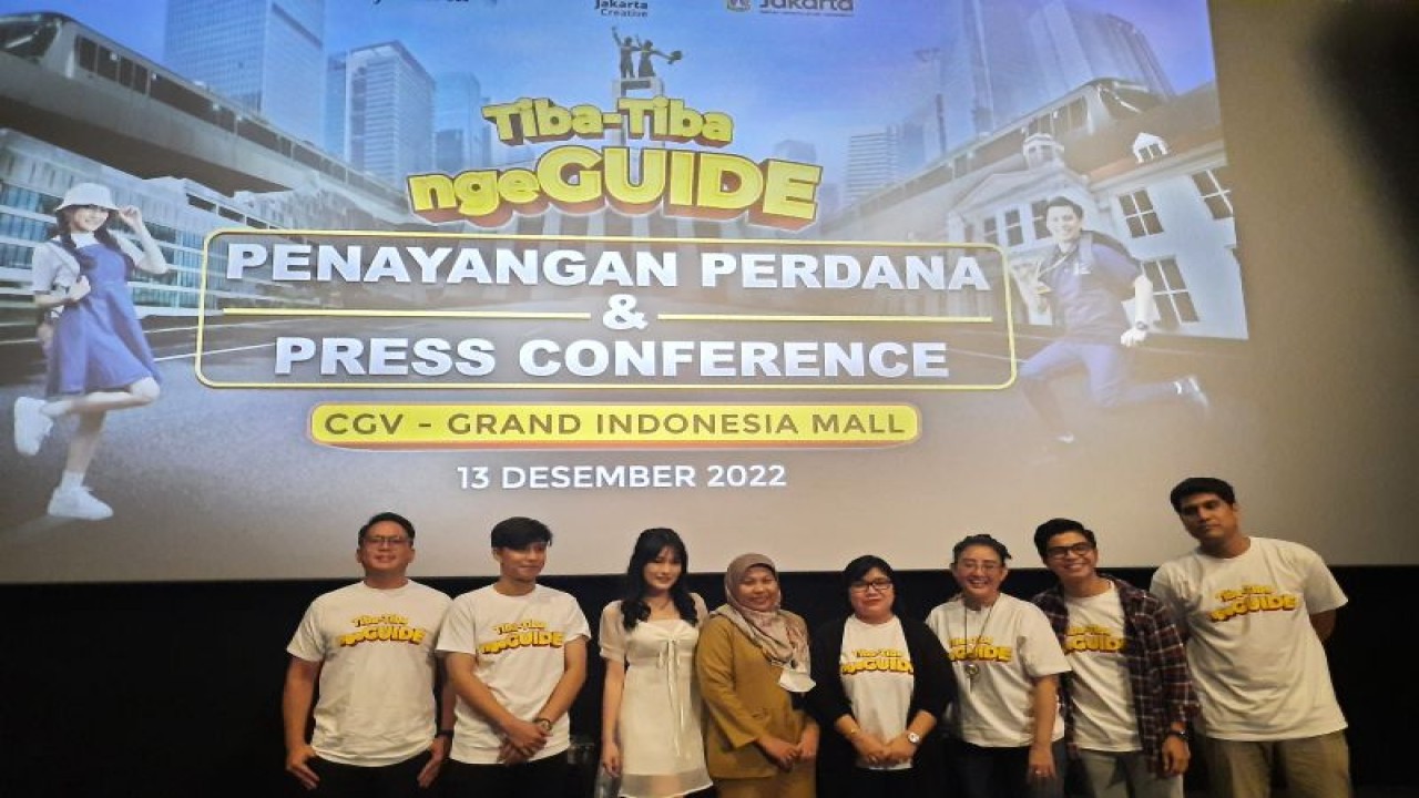 Dinas Pariwisata dan Ekonomi Kreatif (Disparekraf) DKI Jakarta menayangkan perdana web series "Tiba-Tiba nge-GUIDE" di CGV Grand Indonesia Mall, Jakarta Pusat, Selasa (13/12/2022). ANTARA/Ulfa Jainita