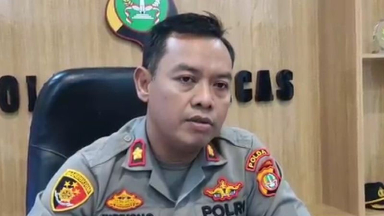 Kapolsek Ciracas Kompol Jupriono saat ditemui di Polsek Ciracas, Jakarta, Selasa (9/8/2022). ANTARA/Yogi Rachman