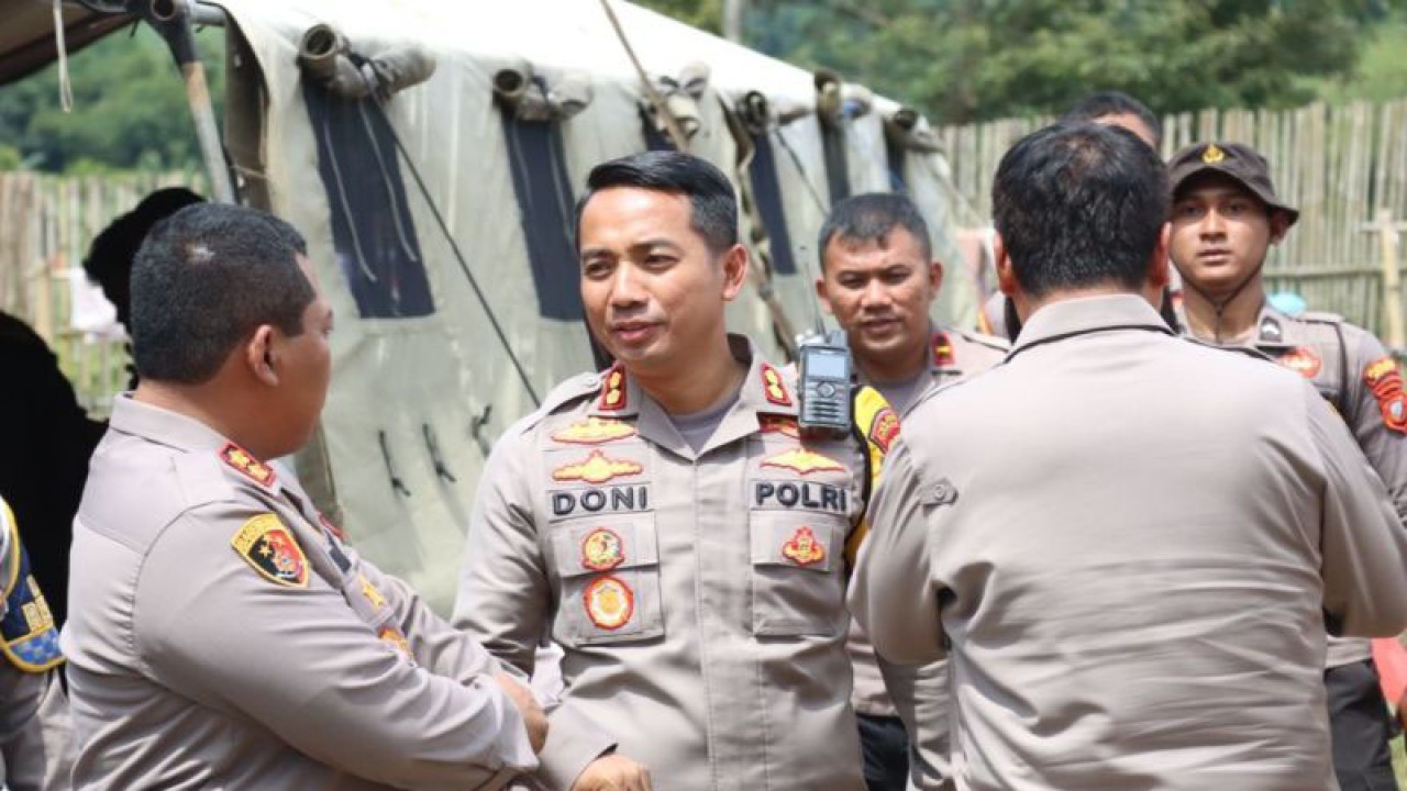 Kapolres Cianjur, Jawa Barat, AKBP Doni Hermawan.(ANTARA/Ahmad Fikri).