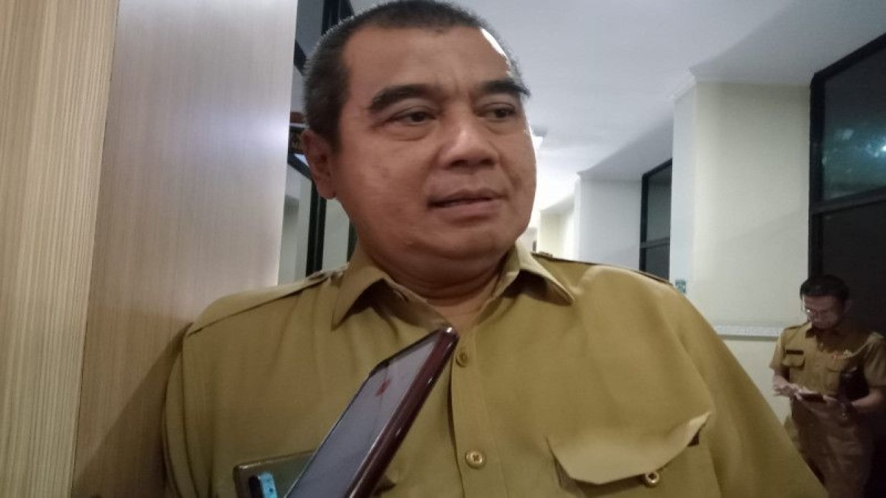 Kepala Dinas Kesehatan Kota Mataram dr H Usman Hadi. (Foto: ANTARA/Nirkomala)