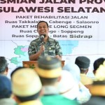 Dua paket penanganan ruas jalan Provinsi Sulsel diresmikan di Soppeng-1671433934