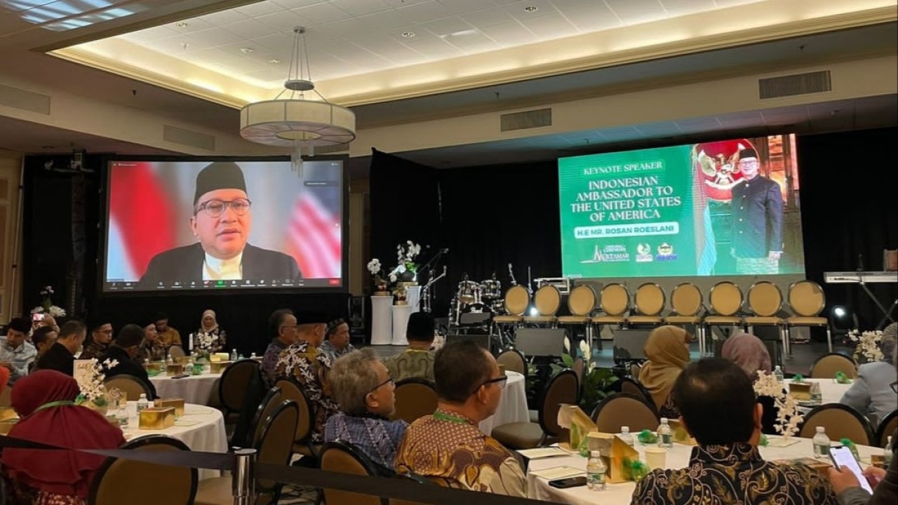 Dubes Rosan saat membuka Muktamar Indonesian Muslim Society in America (IMSA) dan Malaysian Islamic Student Group (MISG) secara daring/Instagram