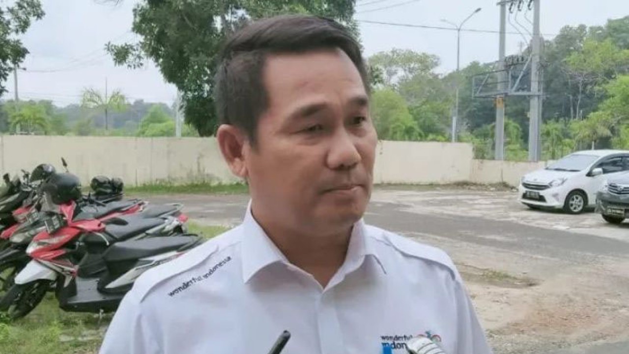 Kepala Bidang Pengendalian Perdagangan dan Perlindungan Konsumen Disperindag Babel Fadjri Djagahitam. (ANTARA/ Donatus Dasapurna)