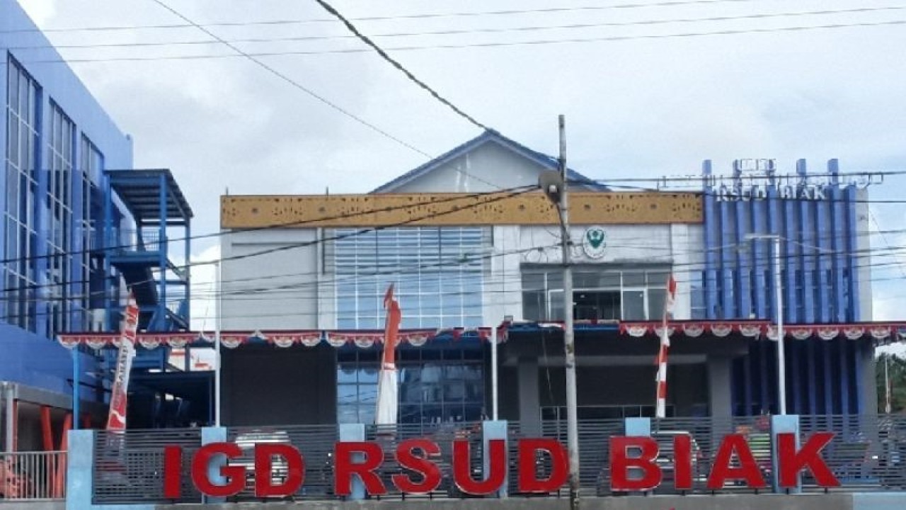 Gedung baru IGD RSUD Biak. ANTARA/Muhsidin
