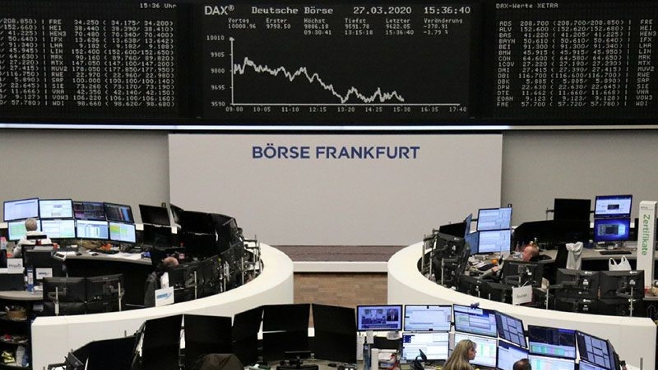 Ilustrasi: Grafik indeks harga saham gabungan Jerman DAX terlihat di bursa saham di Frankfurt, Jerman. ANTARA/REUTERS/Staff.