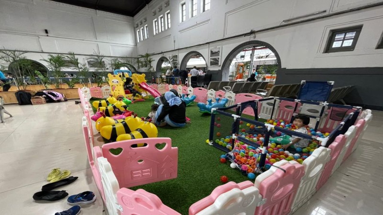 Ilustrasi tempat bermain anak yang disediakan oleh PT KAI Daop 1 Jakarta pada masa libur Natal dan Tahun Baru. (PT KAI)