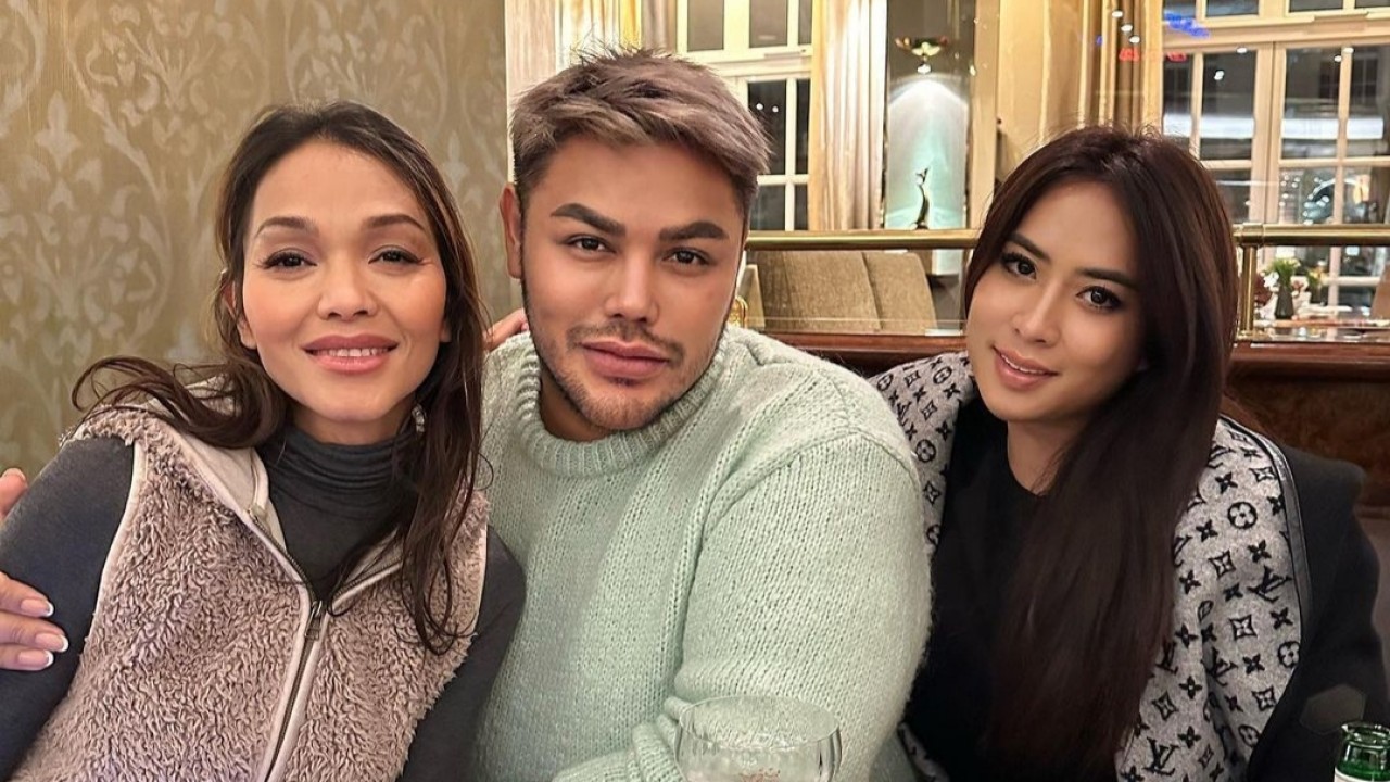 Ivan Gunawan dan Bunda Corla/Instagram