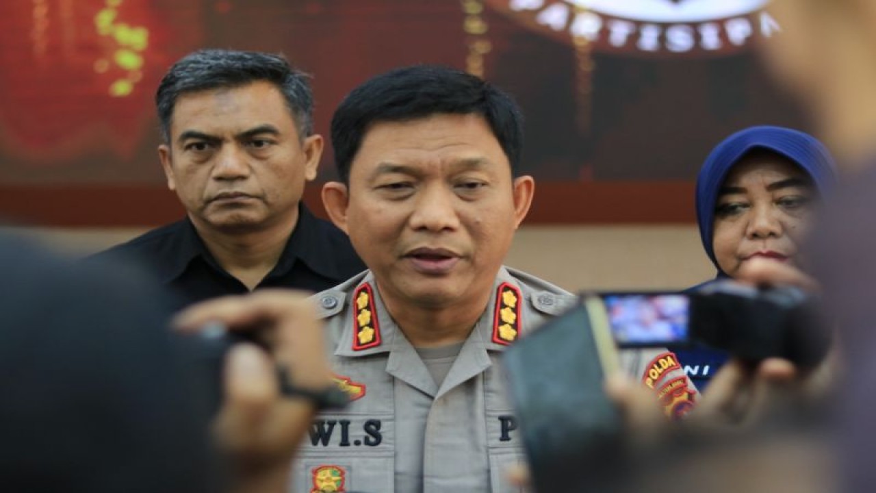 Kabid Humas Polda Sumbar Kombes Pol. Dwi Sulistyawan. ANTARA/HO-Polda Sumbar