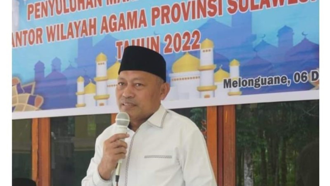 Kakanwil Kemenag Sulut H Sarbin Sehe, di Manado, Selasa (6/12/2022). ANTARA/Nancy L Tigauw. (1)