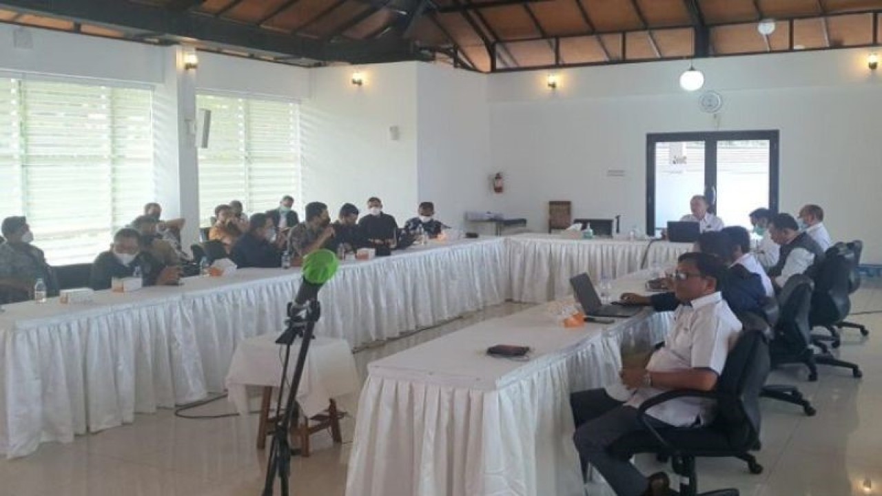 Kegiatan sosialisasi Kepmen ESDM No. 270.K/HK.02/MEM.S/2022 tentang Perubahan Ketiga Atas Keputusan Menteri ESDM nomor 77 K/90/MEMILIKI/2019 tentang Obyek Vital Nasional bidang Energi dan Sumber Daya Mineral, yang dilaksanakan di Kementerian ESDM, Jakarta. ANTARA/HO-Antam.