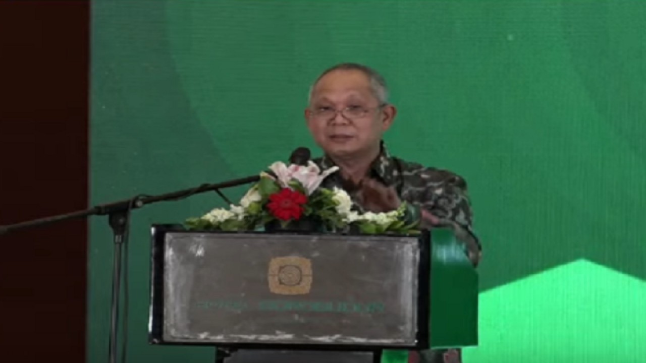 Tangkapan layar - Direktur Jenderal Pembiayaan Infrastruktur Pekerjaan Umum dan Perumahan Kementerian PUPR Herry Trisaputra Zuna dalam acara “Economic Outlook dan Prospek Sektor Perumahan Tahun 2023" yang dipantau secara daring di Jakarta, Senin (19/12/2022). ANTARA/Aji Cakti