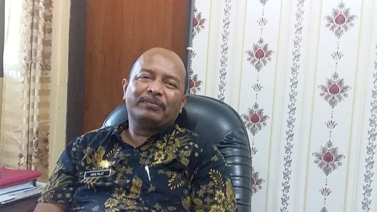 Kepala BKPSDMD Sangihe Aristarkus Pilat. ANTARA/Jerusalem Mendalora.