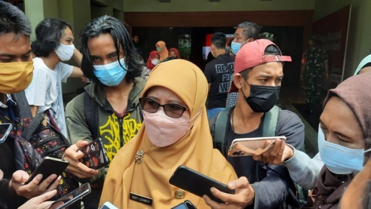 Kepala Dinkes Kota Depok Mary Liziawati (ANTARA/Foto: Feru Lantara)