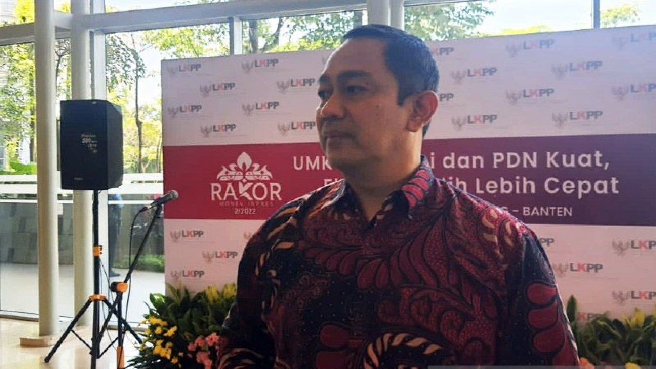Kepala Lembaga Kebijakan Pengadaan Barang/Jasa Pemerintah (LKPP) Hendrar Prihadi. ANTARA/Azmi Samsul Maarif/am.
