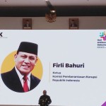 Ketua KPK Firli Bahuri menyampaikan selebrasi pada puncak peringatan Hakordia 2022 di Jakarta, Jumat (9/12/2022). (ANTARA/Benardy Ferdiansyah)-1670566636