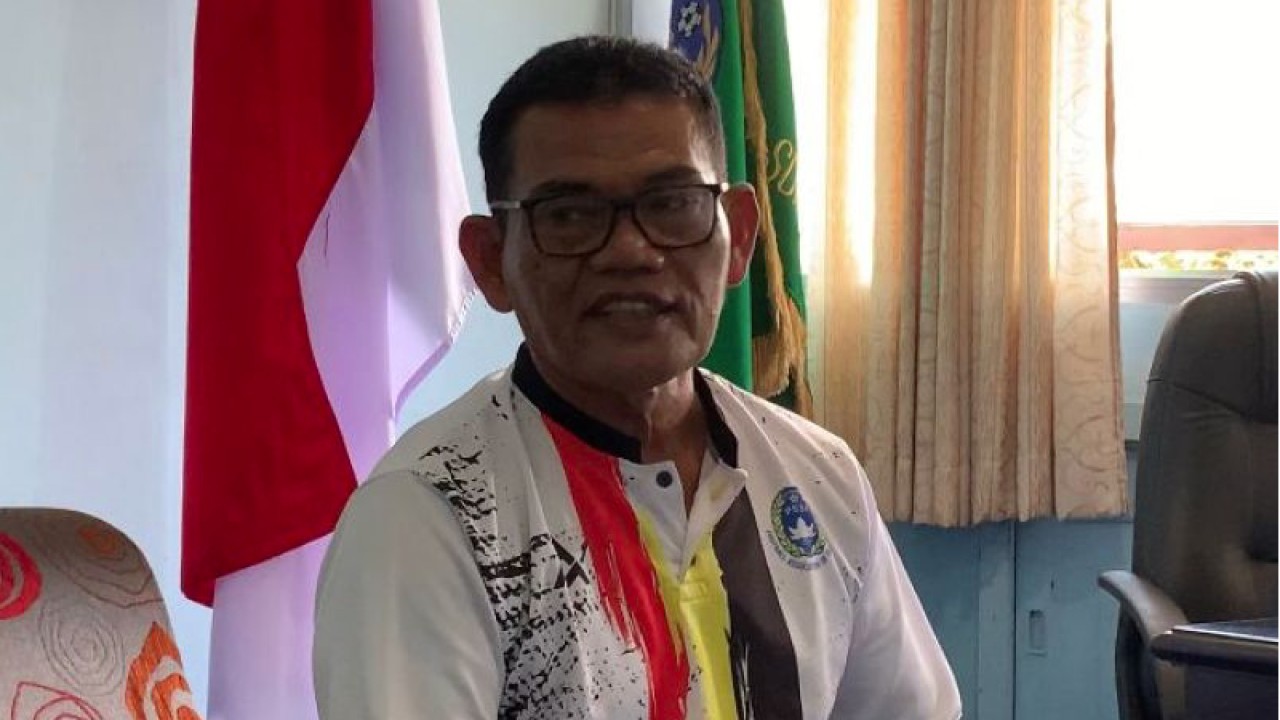 Ketua Panitia Piala Soeratin Yulius Dede (ANTARA/Mario SN)