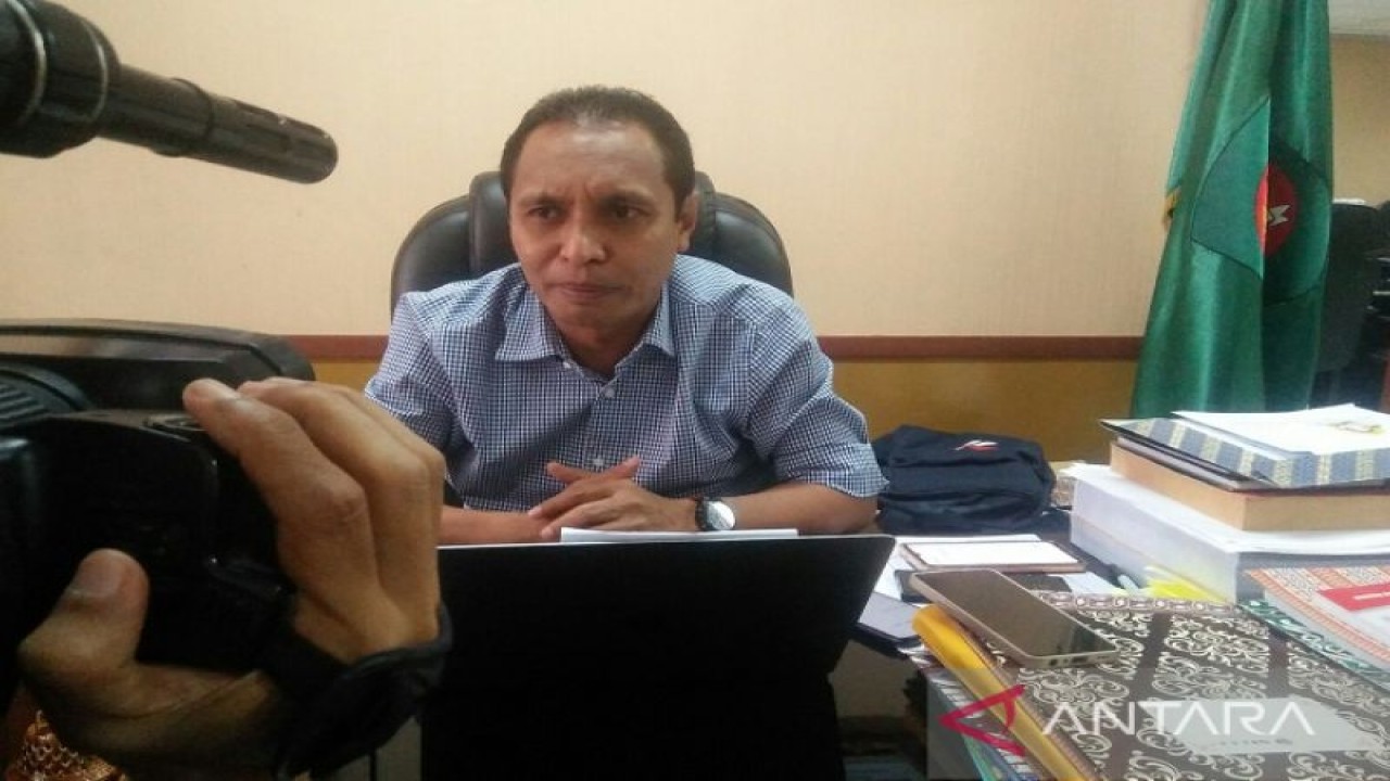 Wakil Ketua DPRD Maluku, Melki Sairdekut mengatakan APBD Maluku 2023 sebesar Rp3,02 triliun telah ditetapkan dalam rapat paripurna DPRD. (1/12) (ANTARA/daniel/)