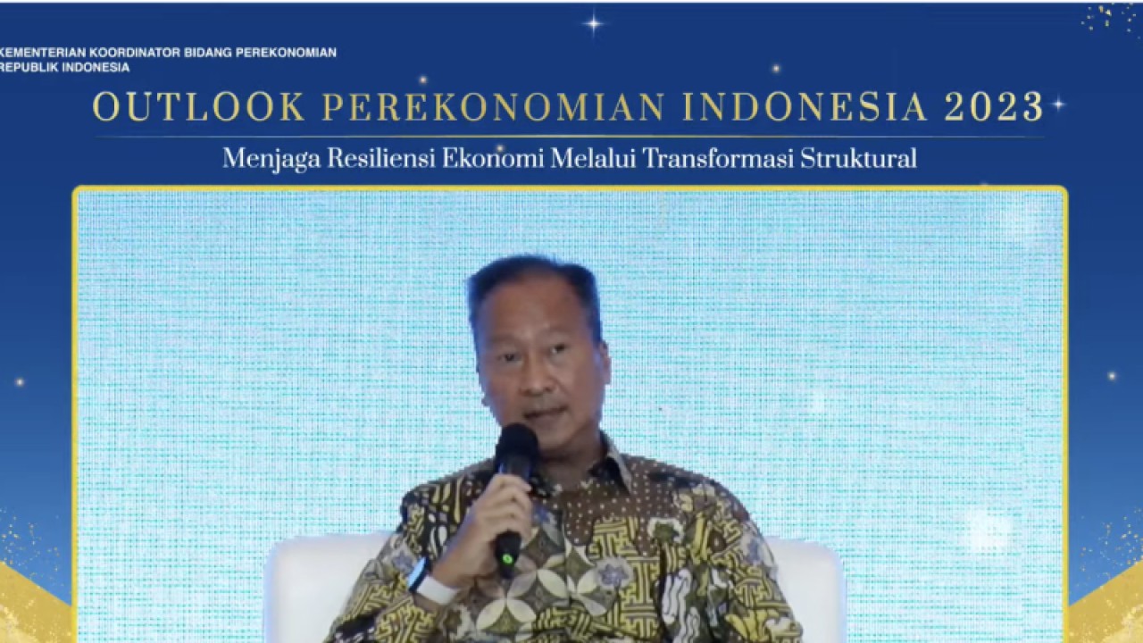Tangkapan layar Menteri Perindustrian Agus Gumiwang dalam acara Outlook Perekonomian Indonesia 2023 Menjaga Resiliensi Ekonomi Melalui Transformasi Struktural yang disiarkan secara daring, Rabu (21/12/2022). ANTARA/YouTube Perekonomian RI.