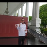 Menteri Perdagangan Zulkifli Hasan saat ditemui di Istana Kepresidenan Jakarta, Senin (19/12/2022) (ANTARA/Indra Arief)-1671442253