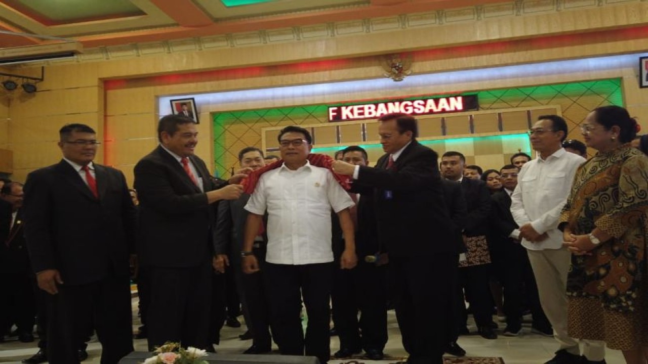 Kepala Staf Kepresidenan Moeldoko saat menghadiri acara Dialog Interaktif Kebangsaan, di Auditorium Institut Kesehatan Deli Husada, Deli Serdang, Sumatera Utara, Selasa (20/12/2022). ANTARA/HO-KSP