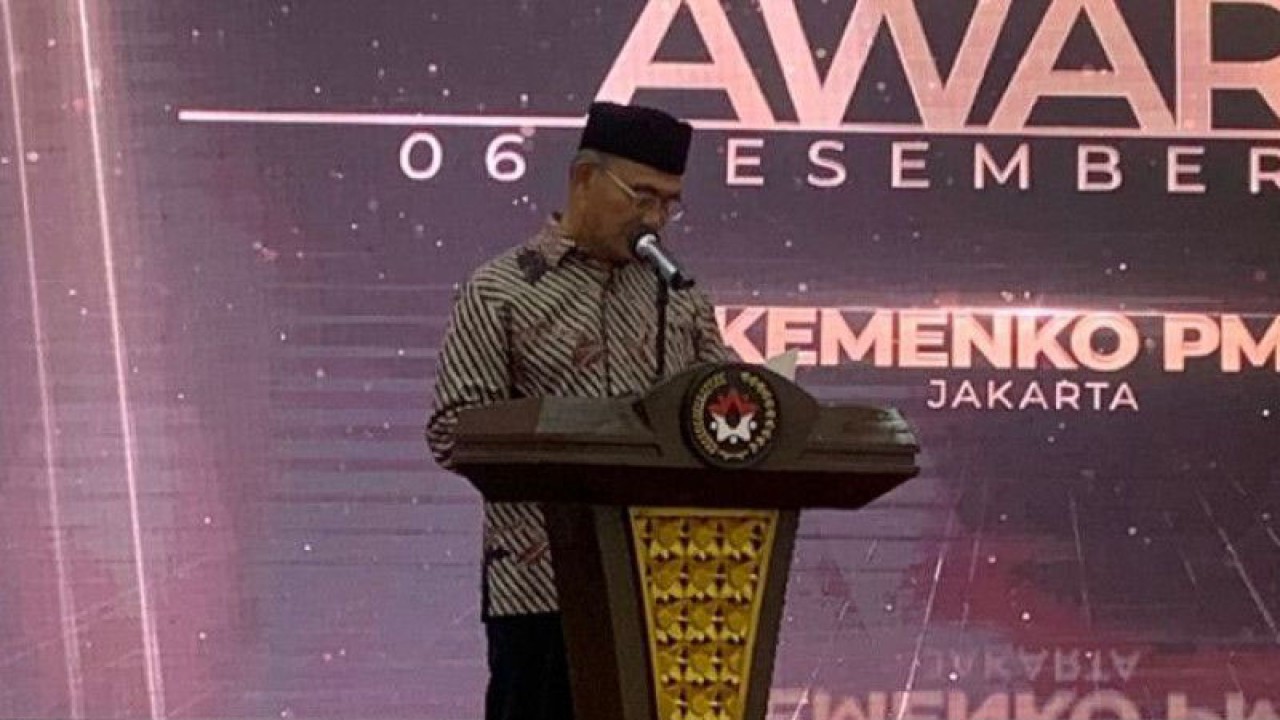 Tangkapan layar Menko PMK Muhadjir Effendy pada acara "Germas Award". ANTARA/Wuryanti Puspitasari.