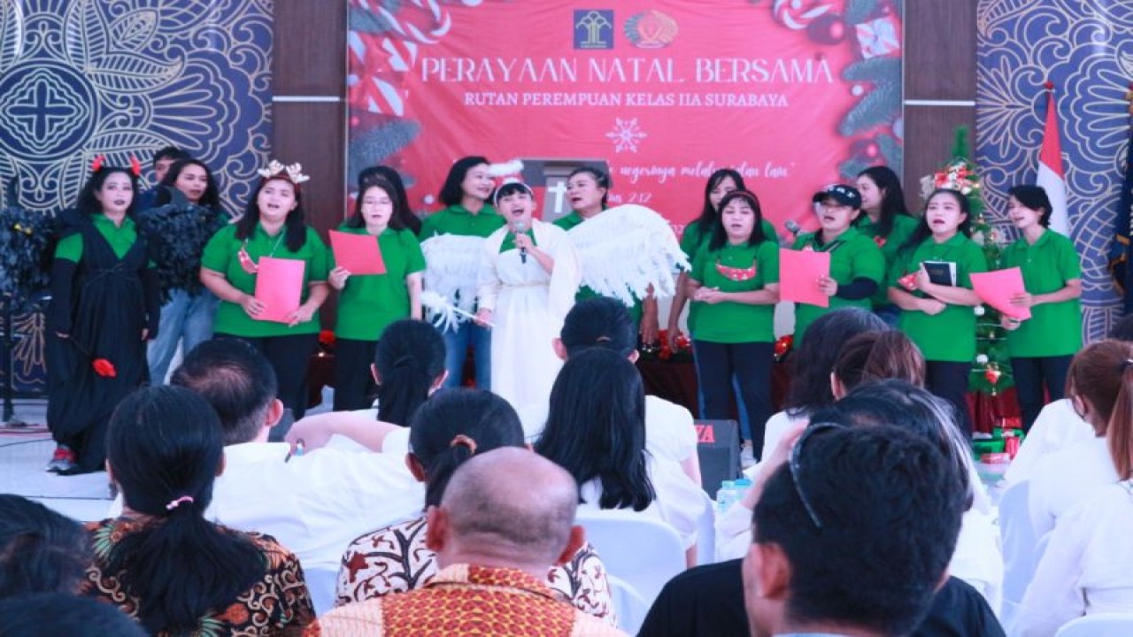 Dokumentasi - Pelaksanaan Natal di Lapas Perempuan Surabaya. ANTARA/HO-Kanwilkumham Jatim