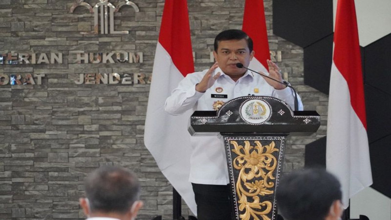 Pelaksana Tugas Direktur Jenderal Imigrasi Widodo Ekatjahjana