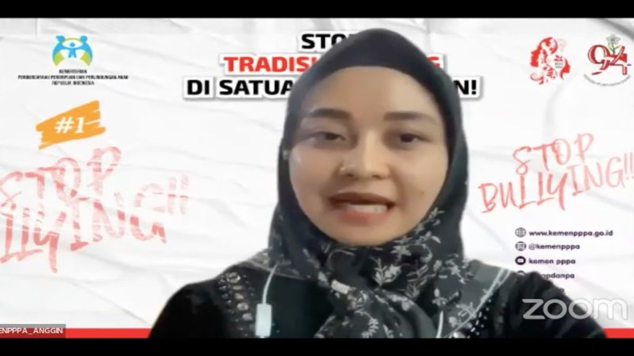 Plt Asisten Deputi Pemenuhan Hak Anak atas Kesehatan dan Pendidikan Kementerian Pemberdayaan Perempuan dan Perlindungan Anak Anggin Nuzula Rahma dalam webinar bertajuk "Stop Tradisi Bullying di Satuan Pendidikan". ANTARA/HO-Kemen PPPA