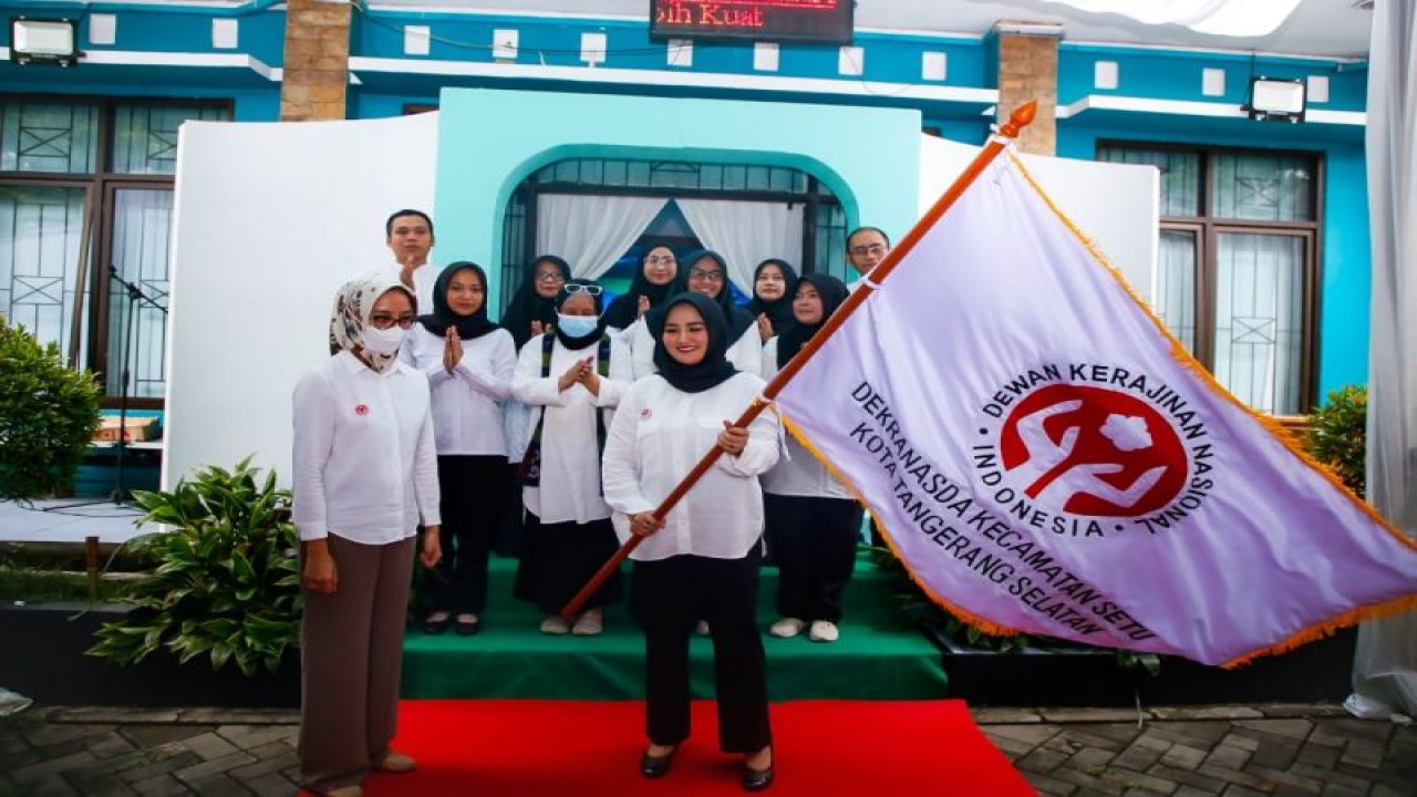 Pembentukan Dekranasda tingkat Kecamatan di Tangerang Selatan. (ANTARA/HO)