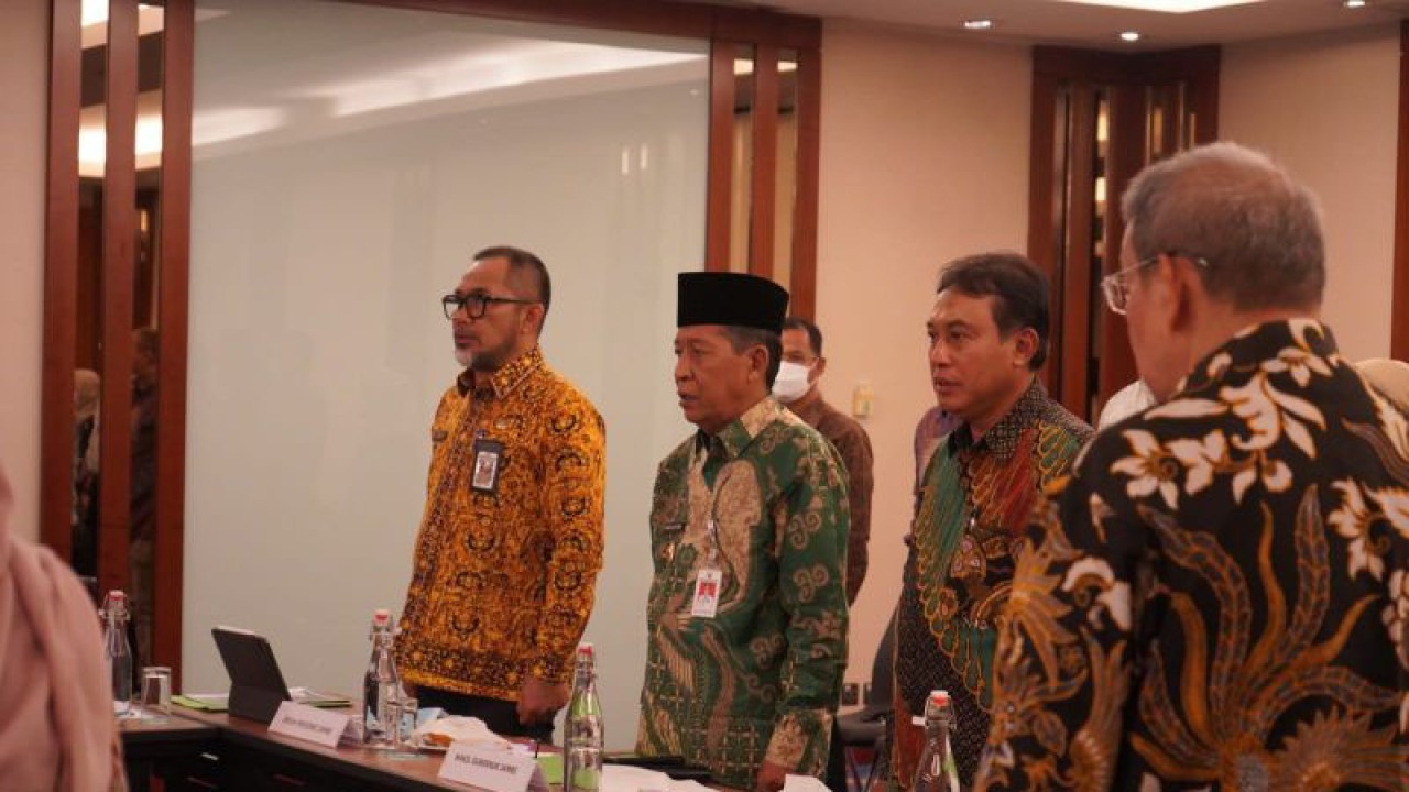 Suasana diskusi persiapan Perda RTRW Jambi 2023-2043 yang masih menunggu pengesahan Kementrian ART/BPN. ANTARA/Nanang Mairiadi