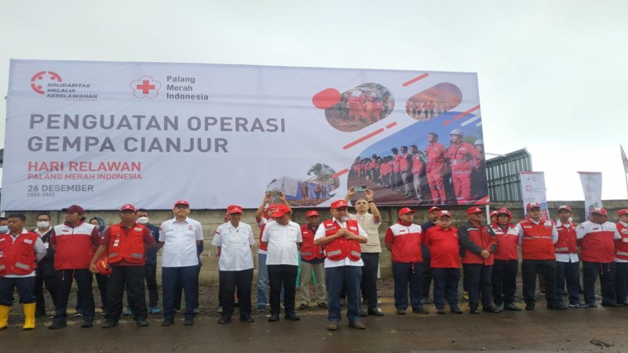 Peringatan Hari Relawan PMI yang dilaksanakan di Kabupaten Cianjur, Jawa Barat pada Senin (26/12/2022). ANTARA/dokumen