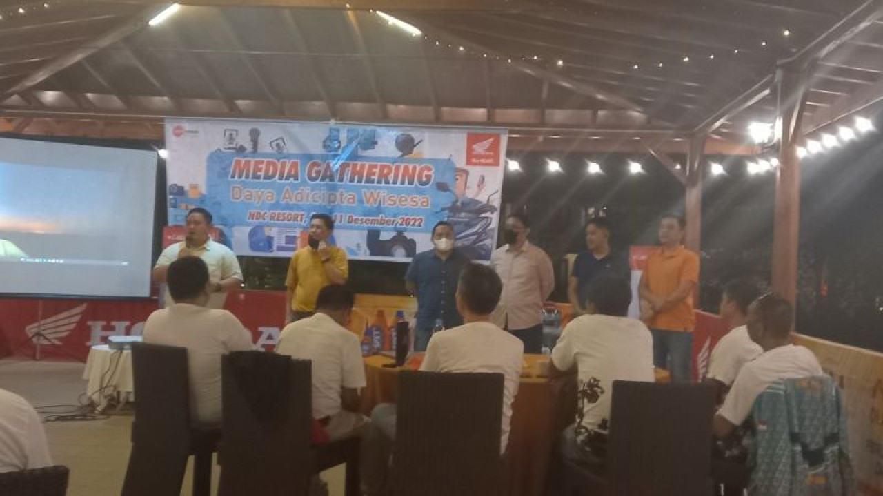 Pimpinan DAW Sulutgomalut, saat media gathering, di NDC Resort Manado, 10-11 Desember 2022. ANTARA/dokumen