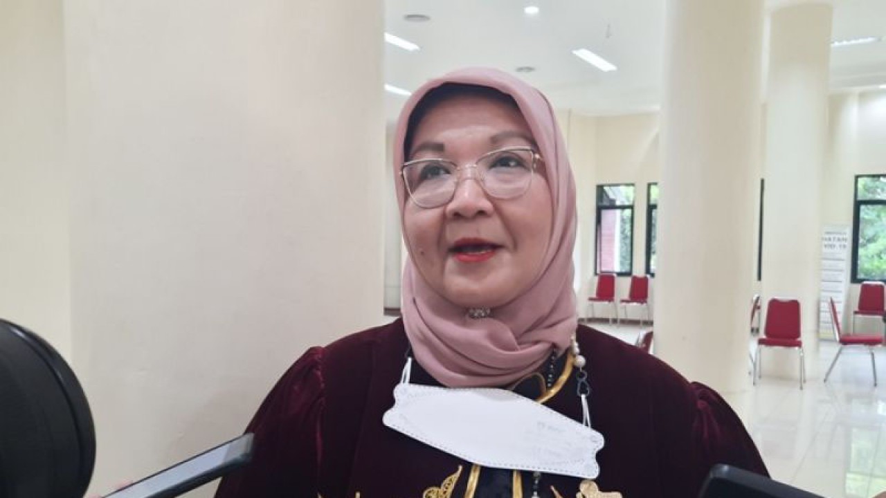 Kepala UI GreenMetric yang menginiasi UI GreenMetric sejak 13 tahun lalu Prof. Dr. Riri Fitri Sari, M.Sc., M.M (ANTARA/Foto: Feru Lantara)