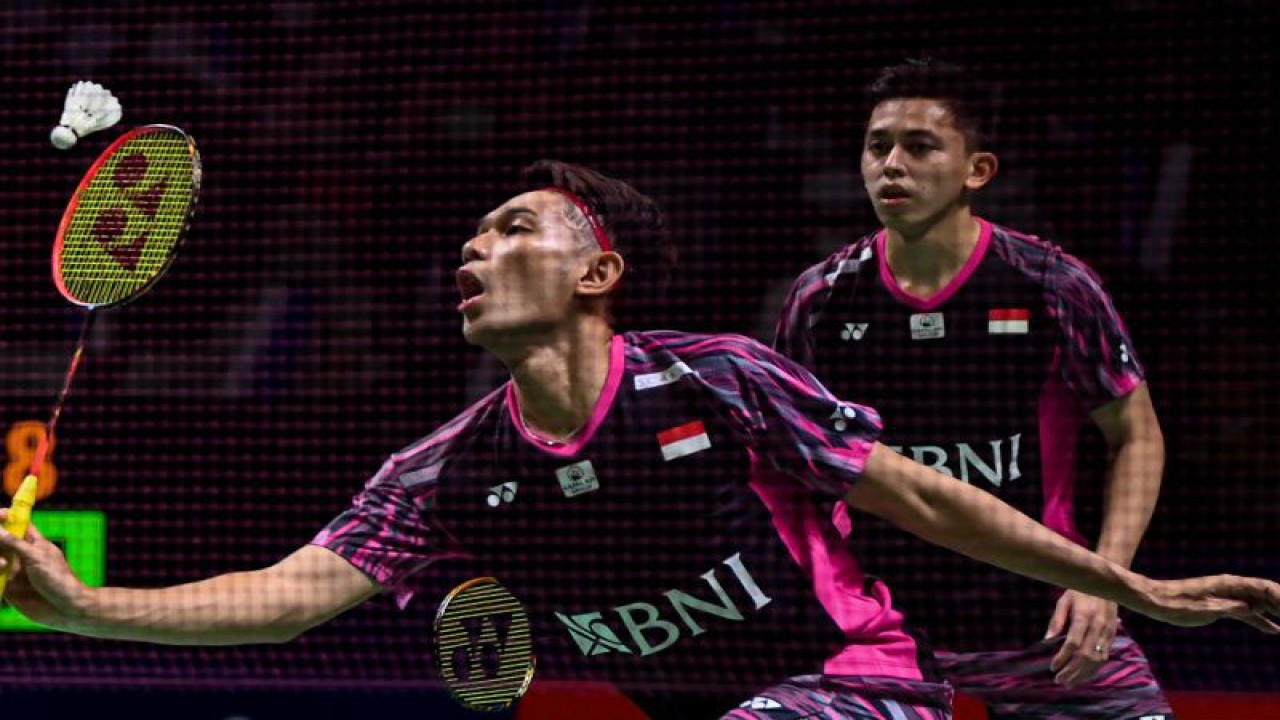 Fajar Alfian (kiri) dan Muhammad Rian Ardianto. ANTARA FOTO/Sigid Kurniawan/wsj.