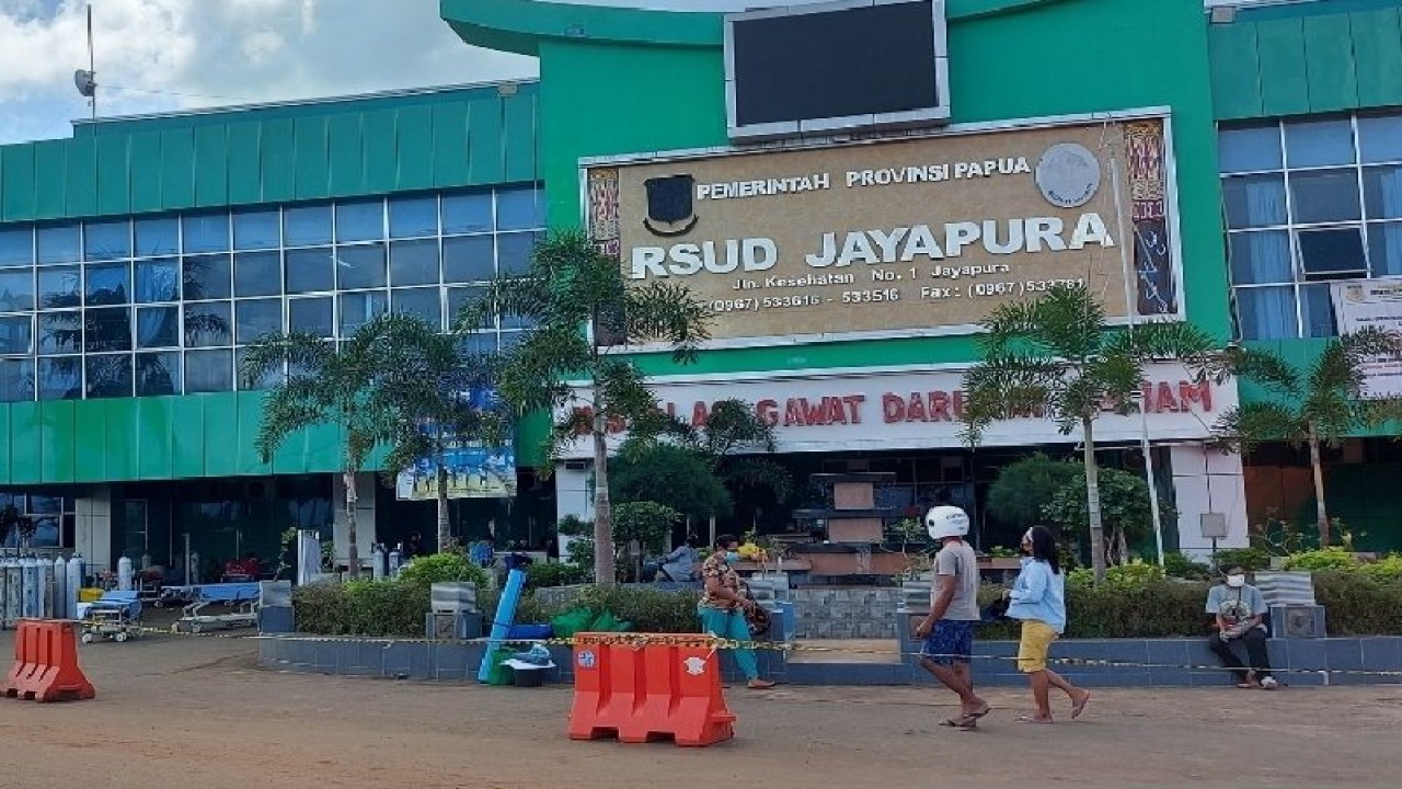 Rumah Sakit Umum Daerah (RSUD) Dok II Jayapura (ANTARA/ Qadri Pratiwi)