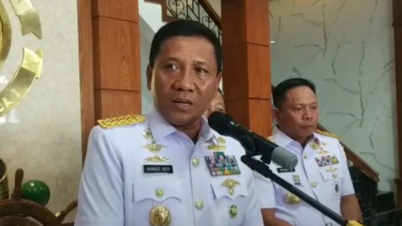 Wakil Kepala Staf Angkatan Laut (Wakasal) Laksamana Madya TNI Ahmadi Heri Purwono di Tanjungpinang, Kepri. (Ogen)