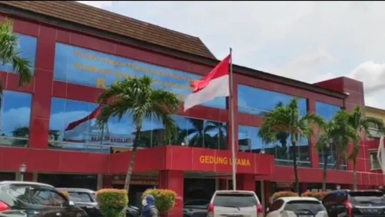 Suasana RS Polri Kramat Jati, Jakarta Timur, Senin (29/11/2021). ANTARA/Yogi Rachman