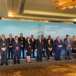 Suasana sesi ‘family photo’ pada acara Indonesia-Pacific Forum for Development yang diselenggarakan di Nusa Dua, Bali, Rabu (7/12/2022). (ANTARA/Aria Cindyara)-1670393967
