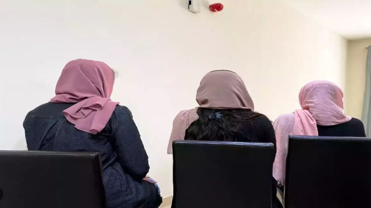 Ilustrasi. Taliban pada Selasa (20/12/2022), menangguhkan akses universitas untuk mahasiswi. (Reuters)