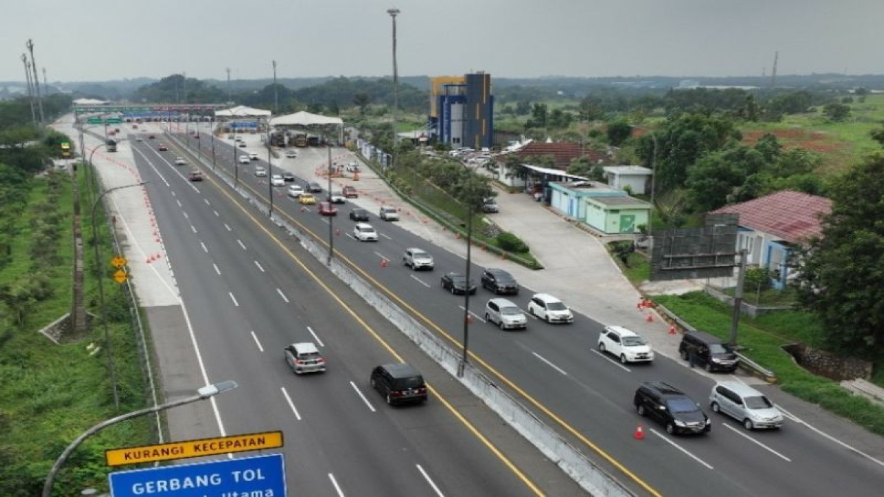 Ilustrasi jalan tol Jakarta-Cikampek. ANTARA/HO-PT Jasa Marga