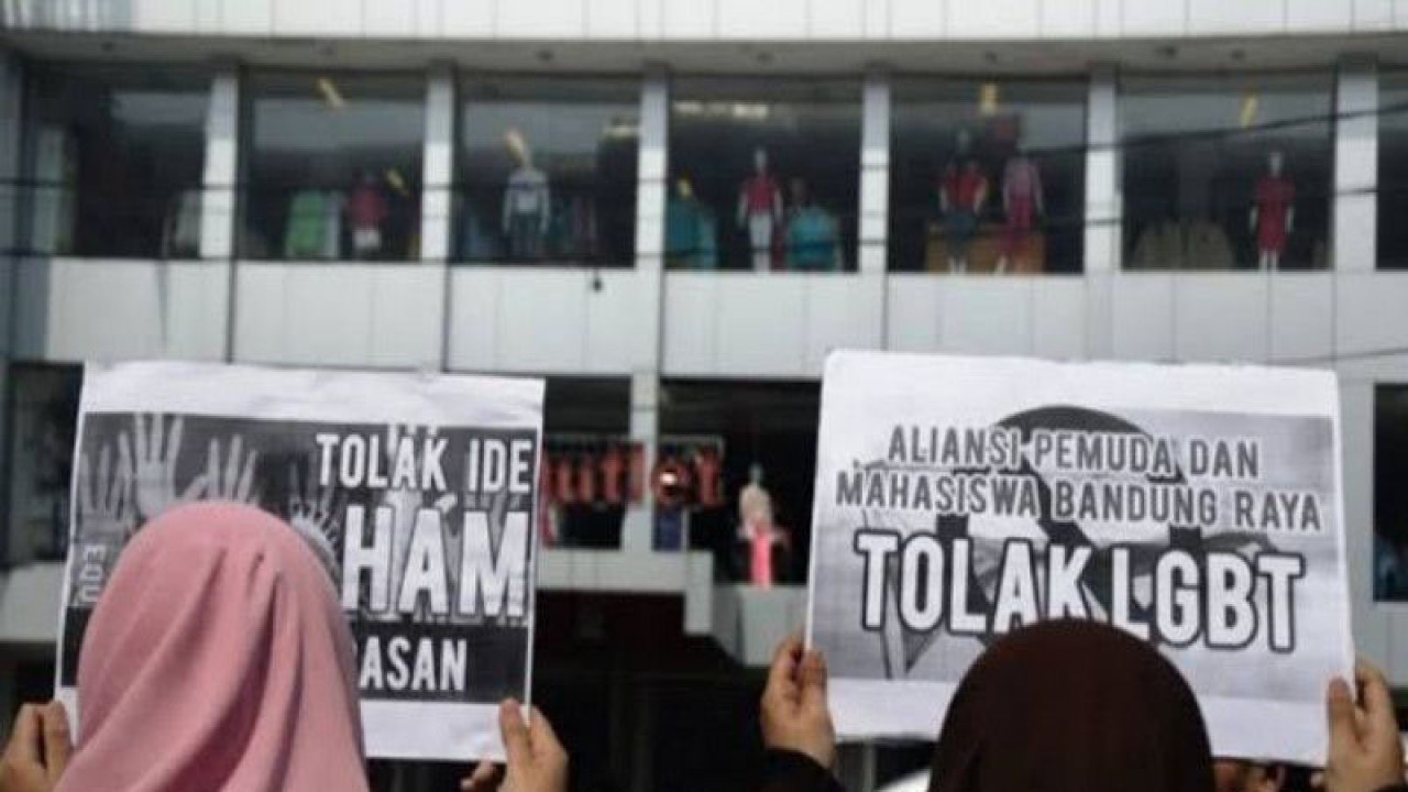 Ilustrasi tolak pasangan sejenis atau LGBT. Dok ANTARA