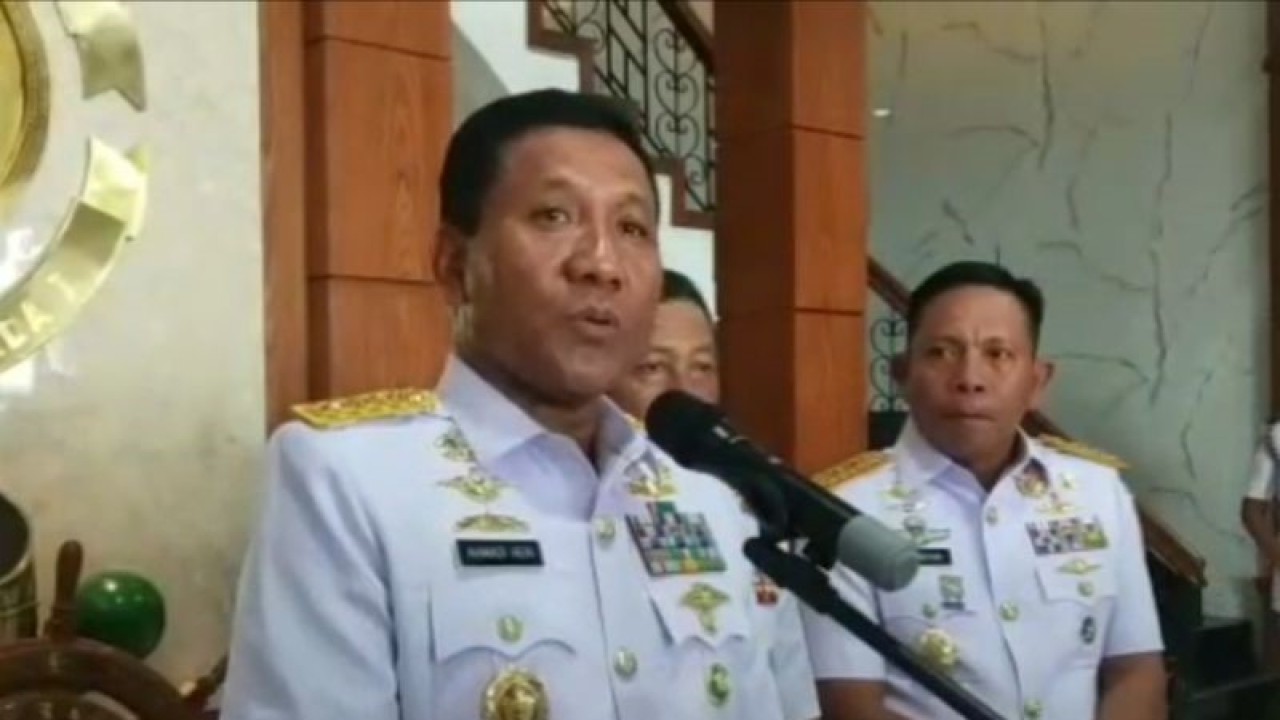 Wakil Kepala Staf TNI AL, Laksamana Madya TNI Ahmadi Heri Purwono di Tanjungpinang, Kepulauan Riau. Ia mewakili Kepala Staf TNI AL, Laksamana TNI Yudo Margono, memimpin upacara Hari Armada dan pemindahan beberapa markas komando komando operasi TNI AL. ANTARA/Ogen