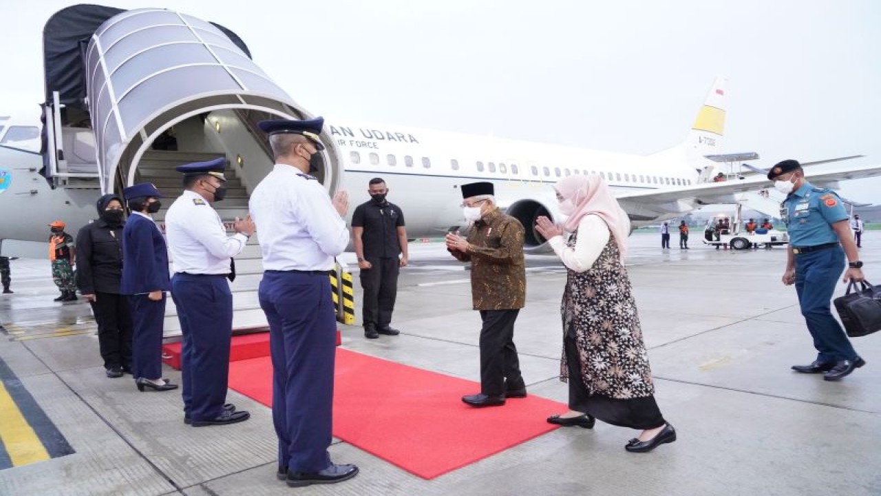 Wakil Presiden RI Ma'ruf Amin bertolak ke Semarang, Jawa Tengah, Senin (26/12/2022). ANTARA/HO-BPMI Setwapres