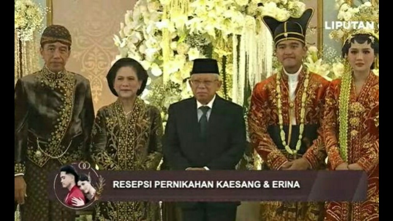 Wapres Ma'ruf Amin (tengah) saat menghadiri resepsi pernikahan Kaesang dan Erina. (Net)